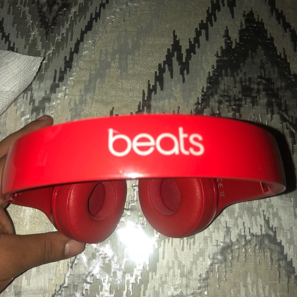 Beats Solo2 (Product Red) edition. *Almost new* - Picture 1 of 5